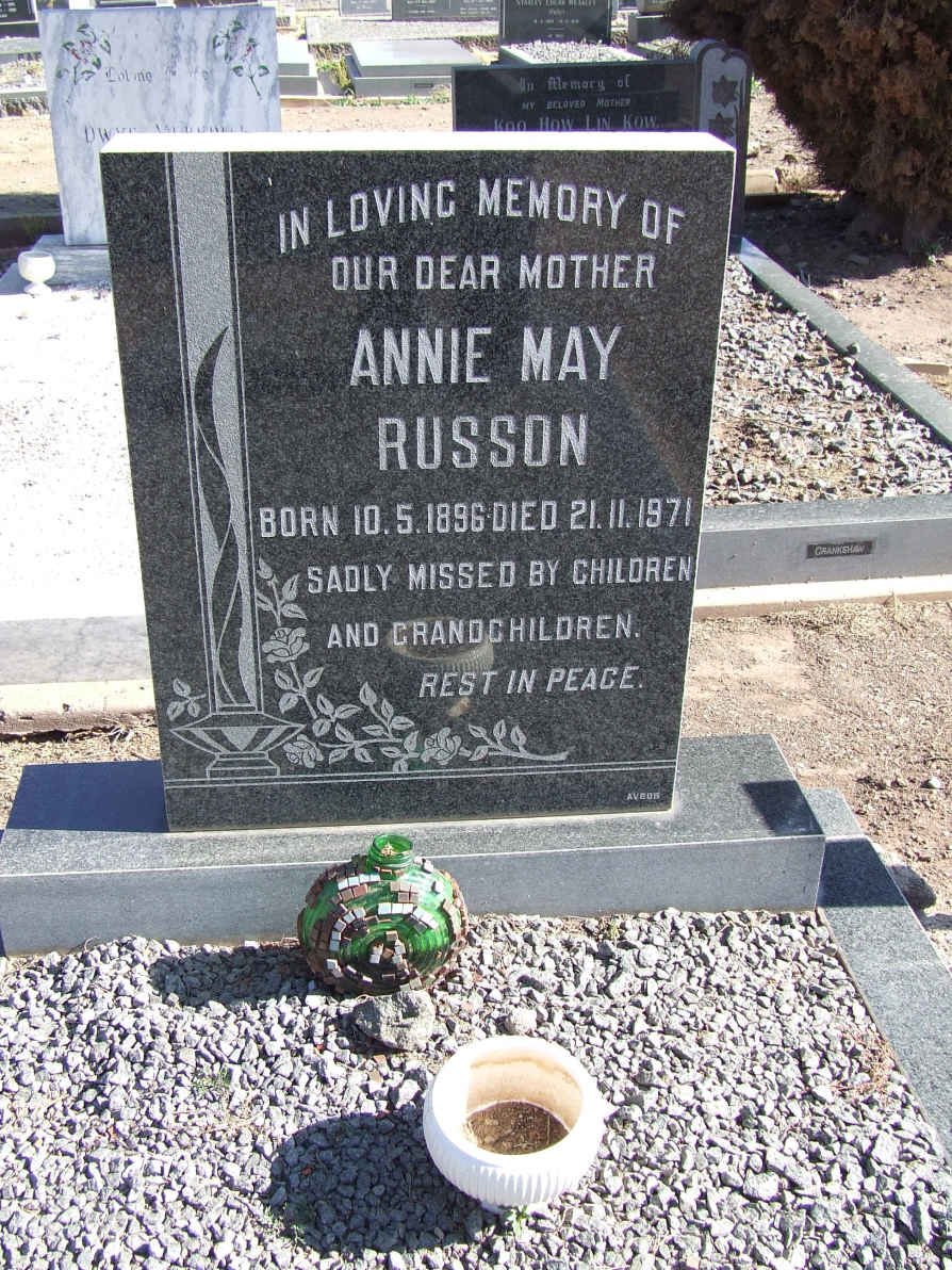 RUSSON Annie May 1896-1971