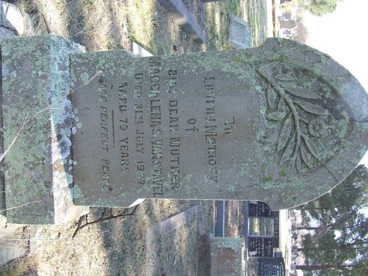 STAVEL Magdalena S., van -1927