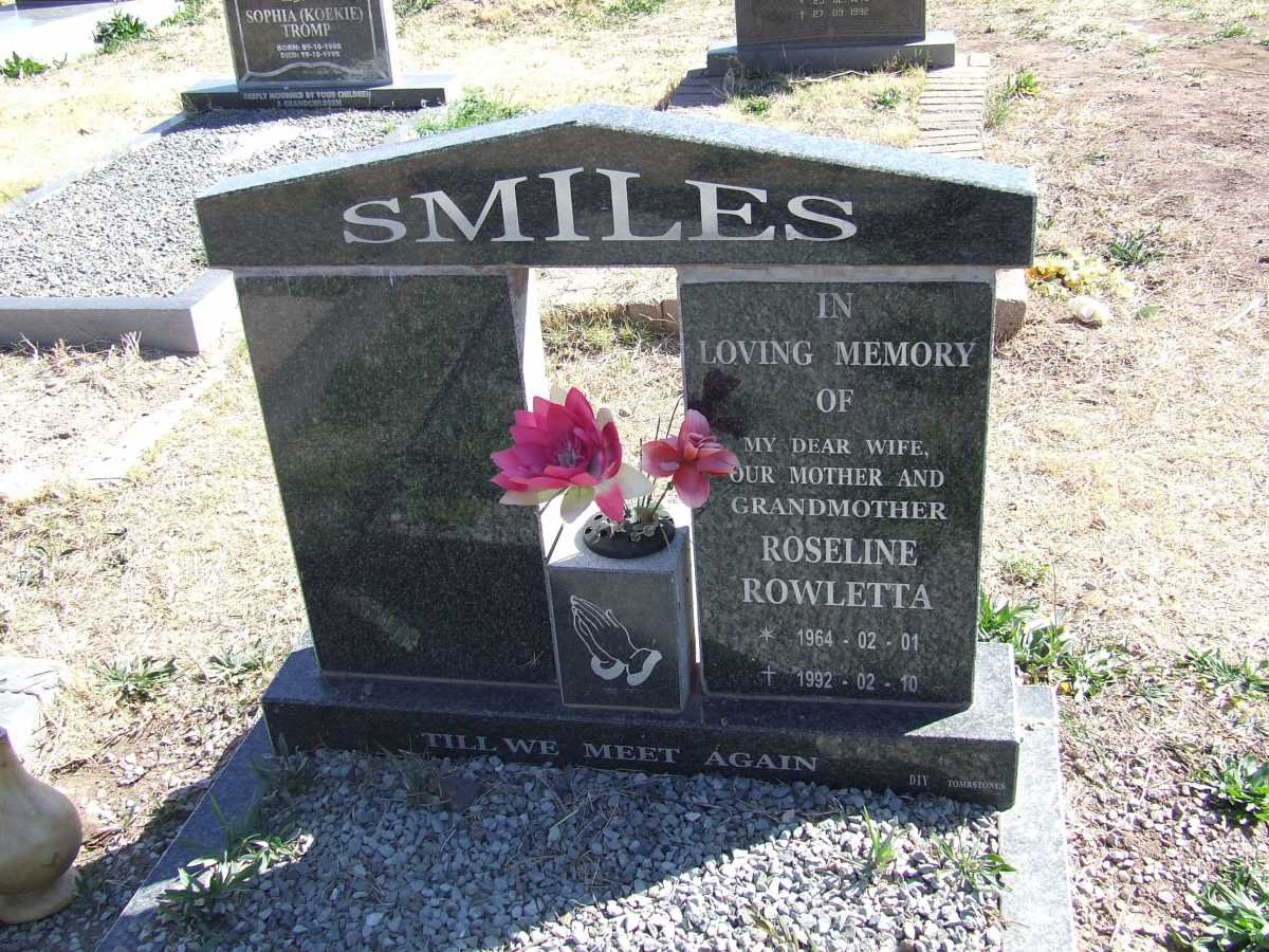 SMILES Roseline Rowletta 1964-1992