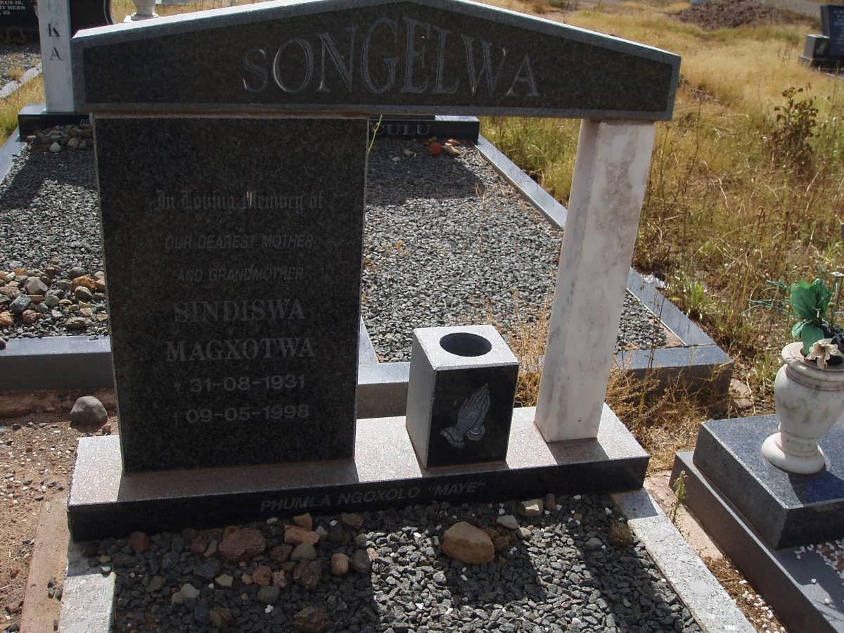 SONGELWA Sindiswa Magxotwa 1931-1998