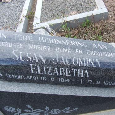 TONDER Benjamin Jonathan, van 1896-1980 &amp; Susan Jacomina Elizabetha MEINTJIES 1914-1988