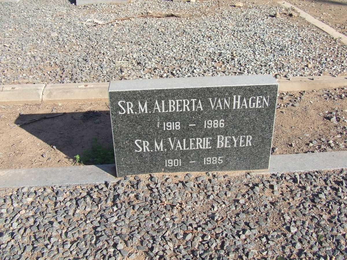 HAGEN Alberta, van 1918-1986 &amp; BEYER Valerie 1901-1985