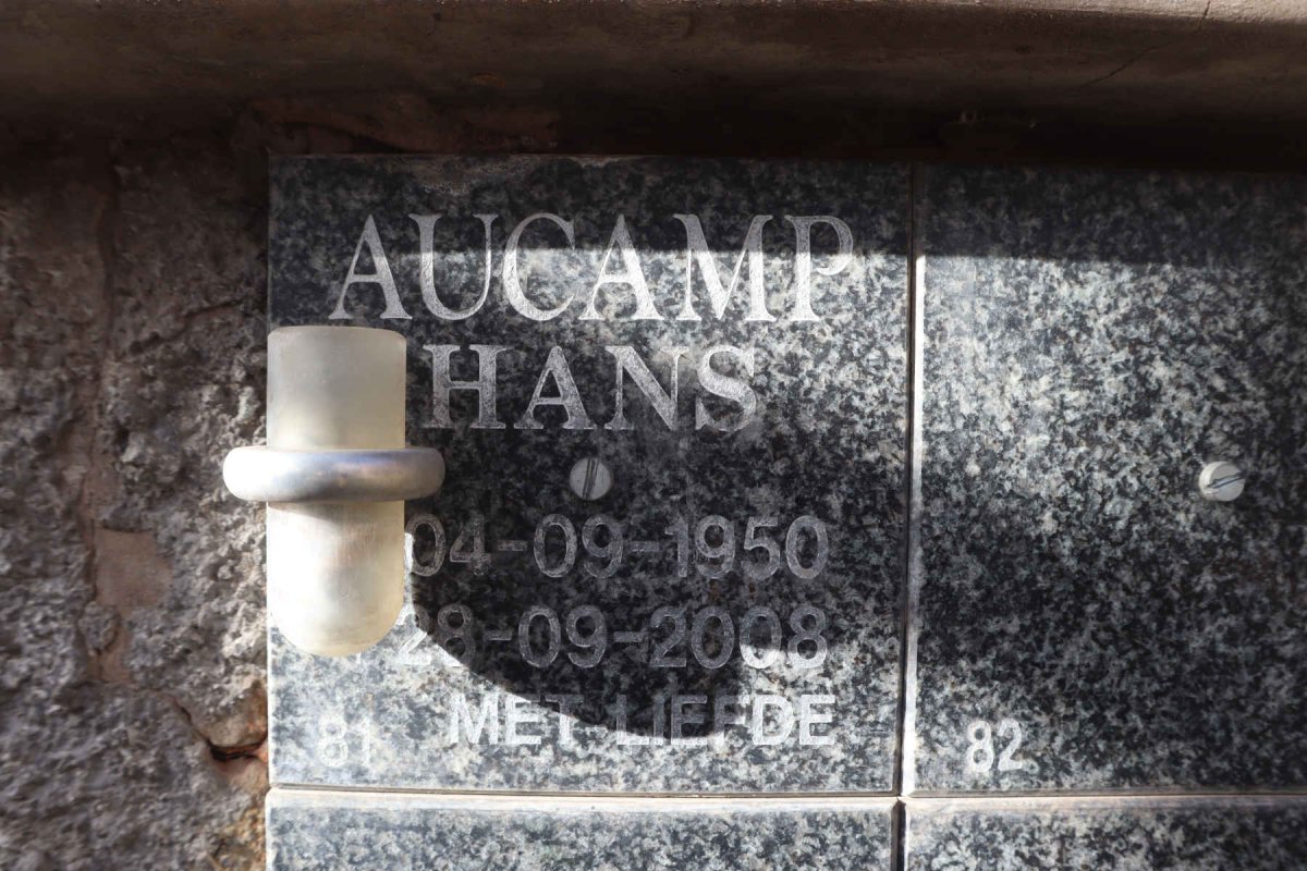 AUCAMP Hans 1950-2008