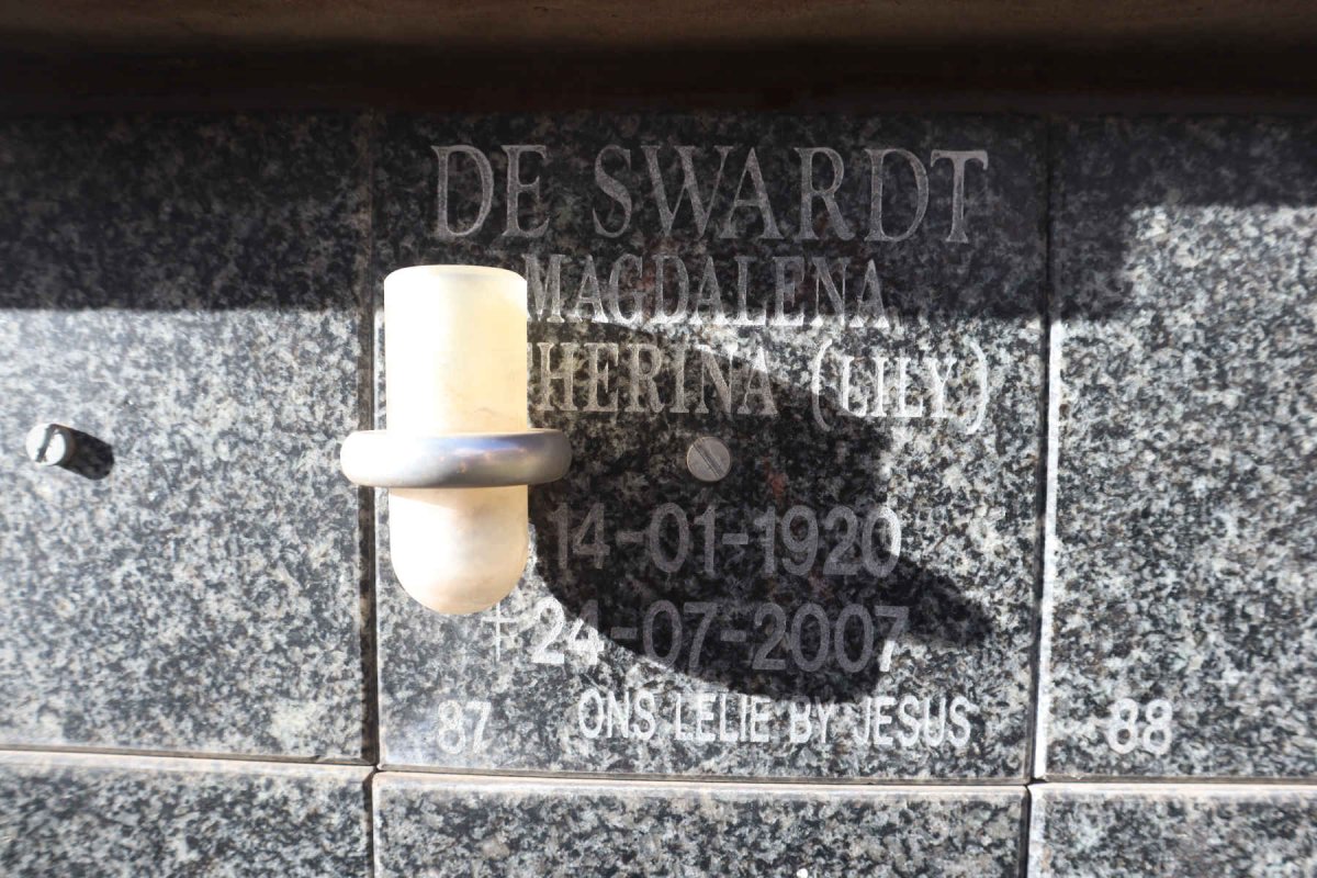 SWARDT Magdalena ??herina, de 1920-2007