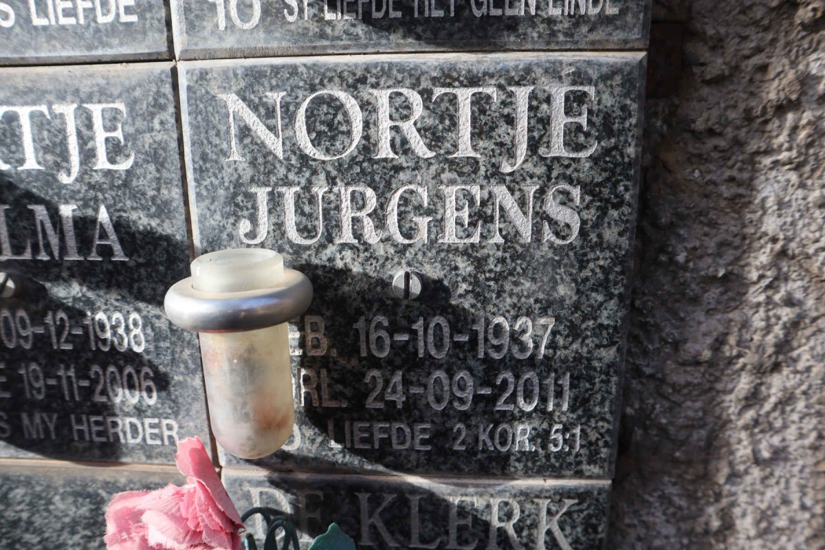 NORTJE Jurgens 1937-2011