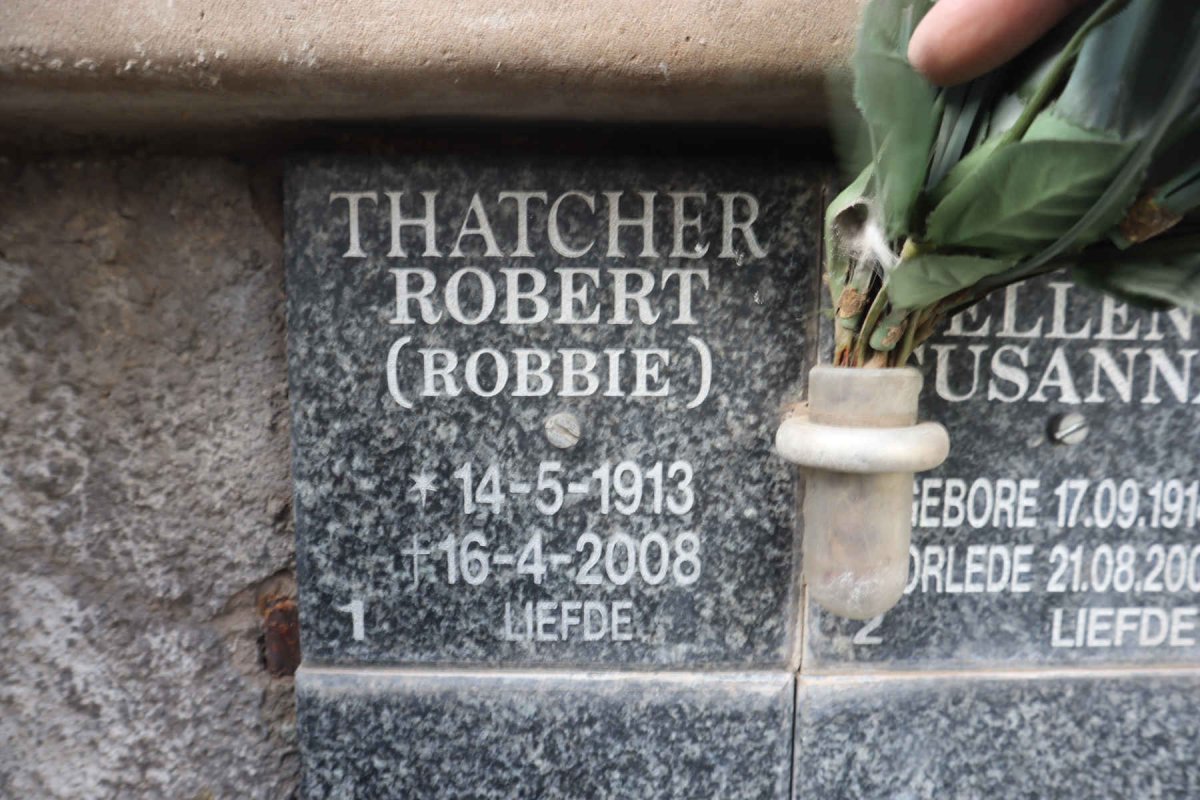 THATCHER Robert 1913-2008