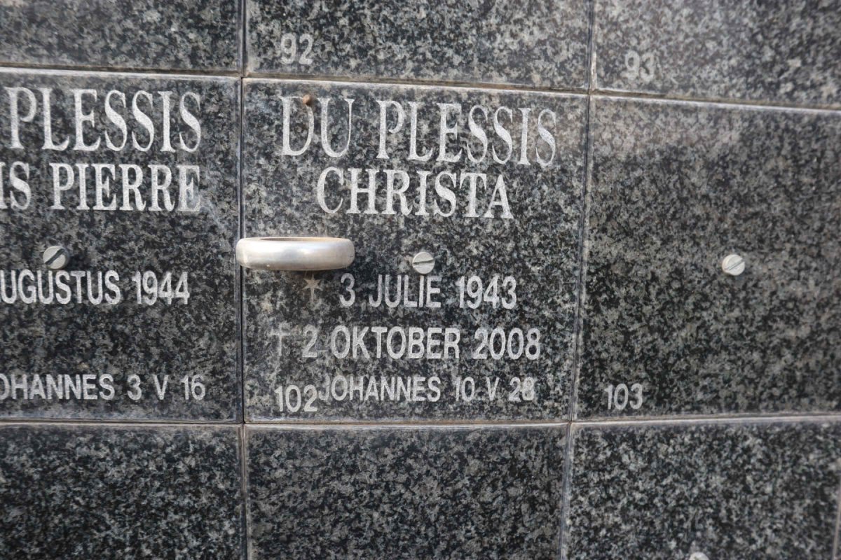 PLESSIS Christa, du 1943-2008