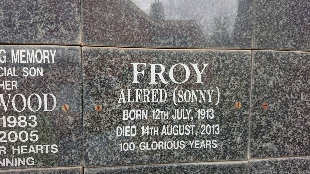 FROY Alfred 1913-2013