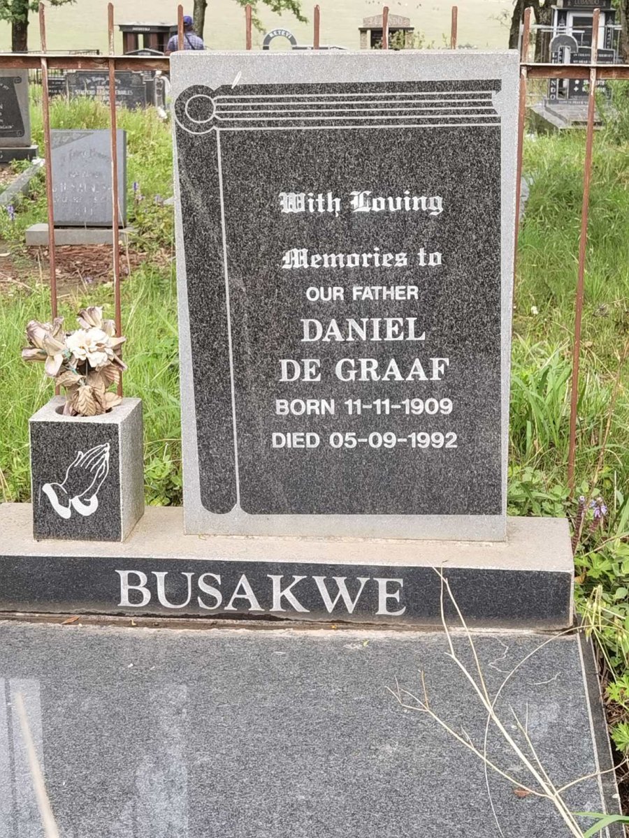 BUSAKWE Daniel De Graaf 1909-1992