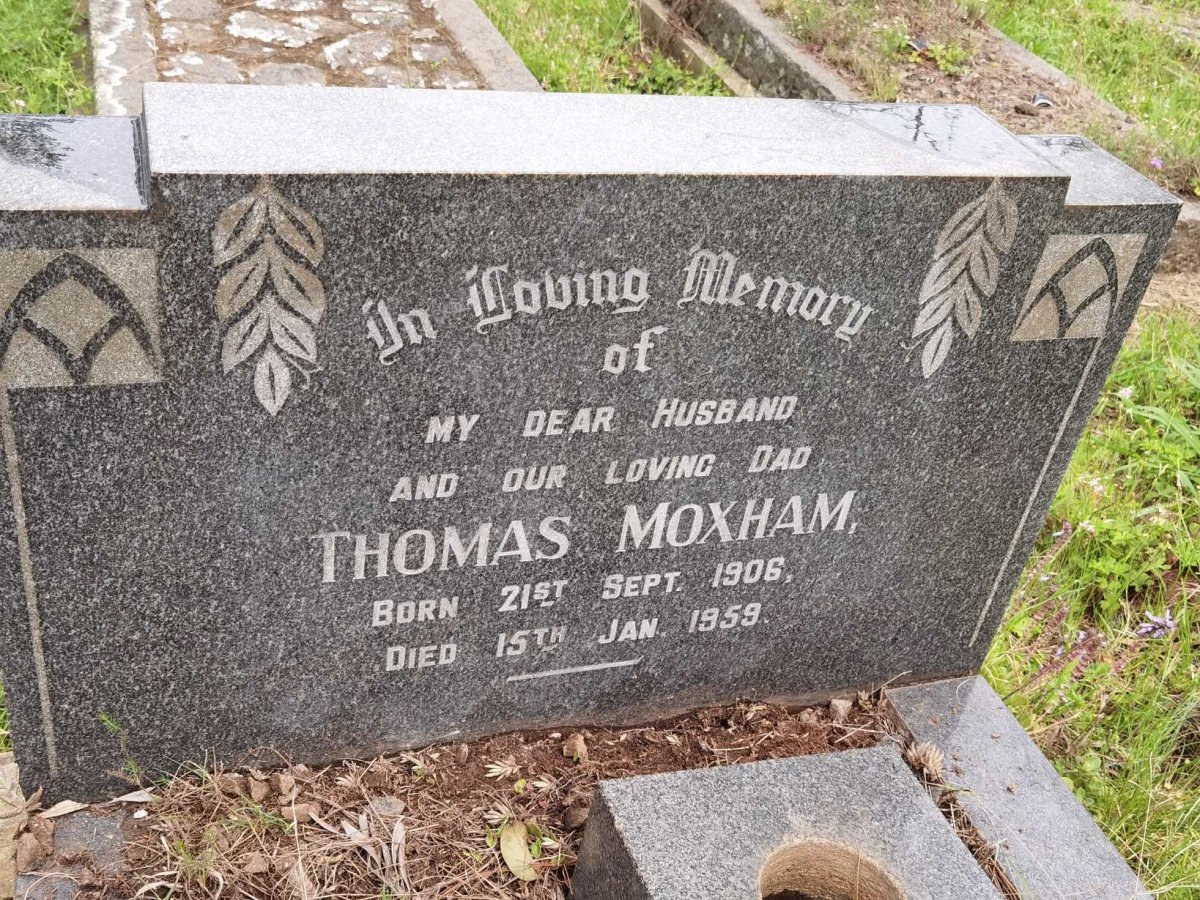 MOXHAM Thomas 1906-1959