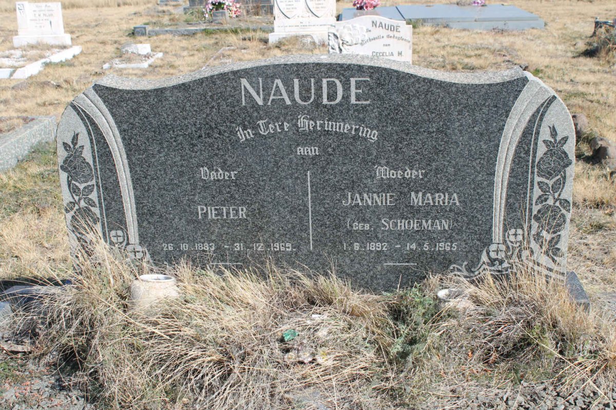 NAUDE Pieter 1883-1969 &amp; Jannie Maria SCHOEMAN 1892-1965