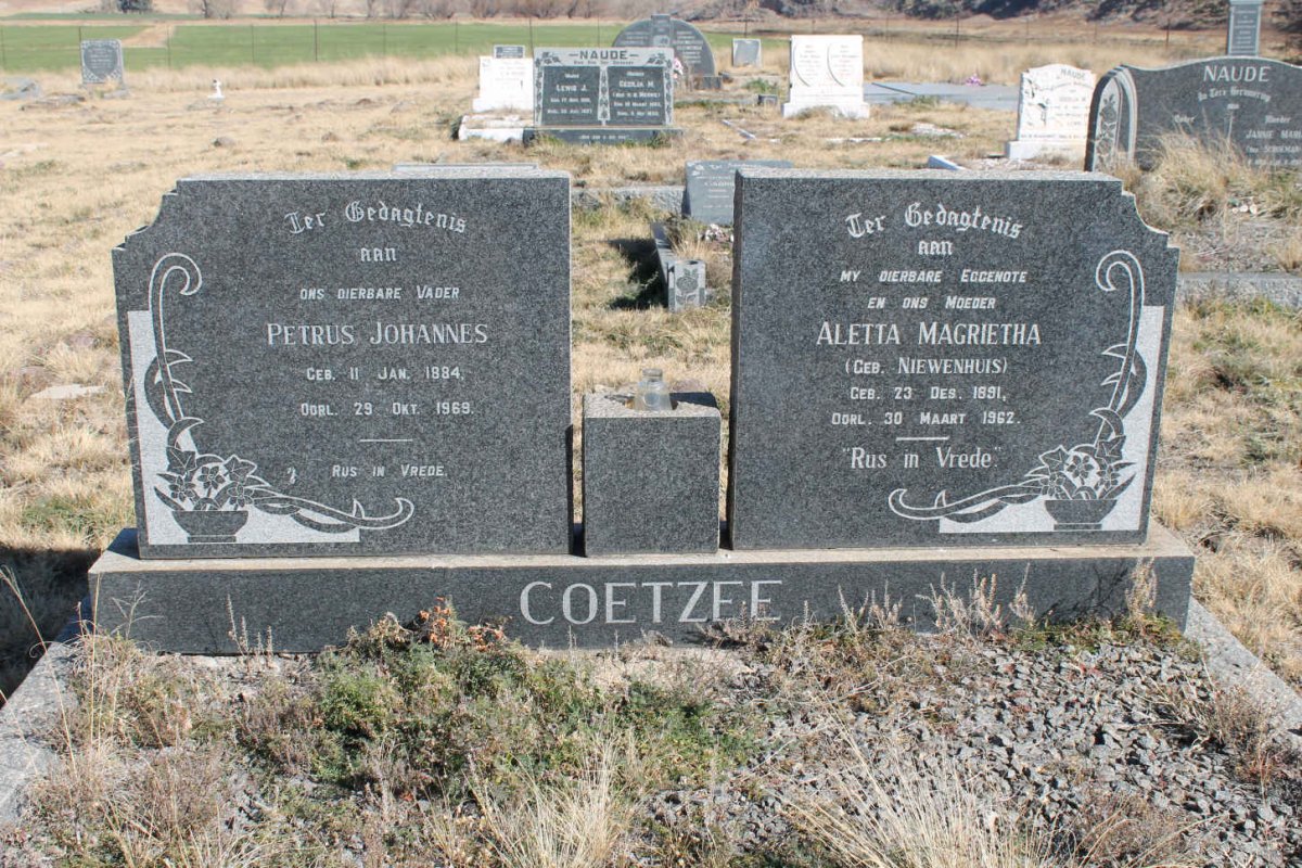 COETZEE Petrus Johannes 1884-1969 &amp; Aletta Magrietha NIEWENHUIS 1891-1962