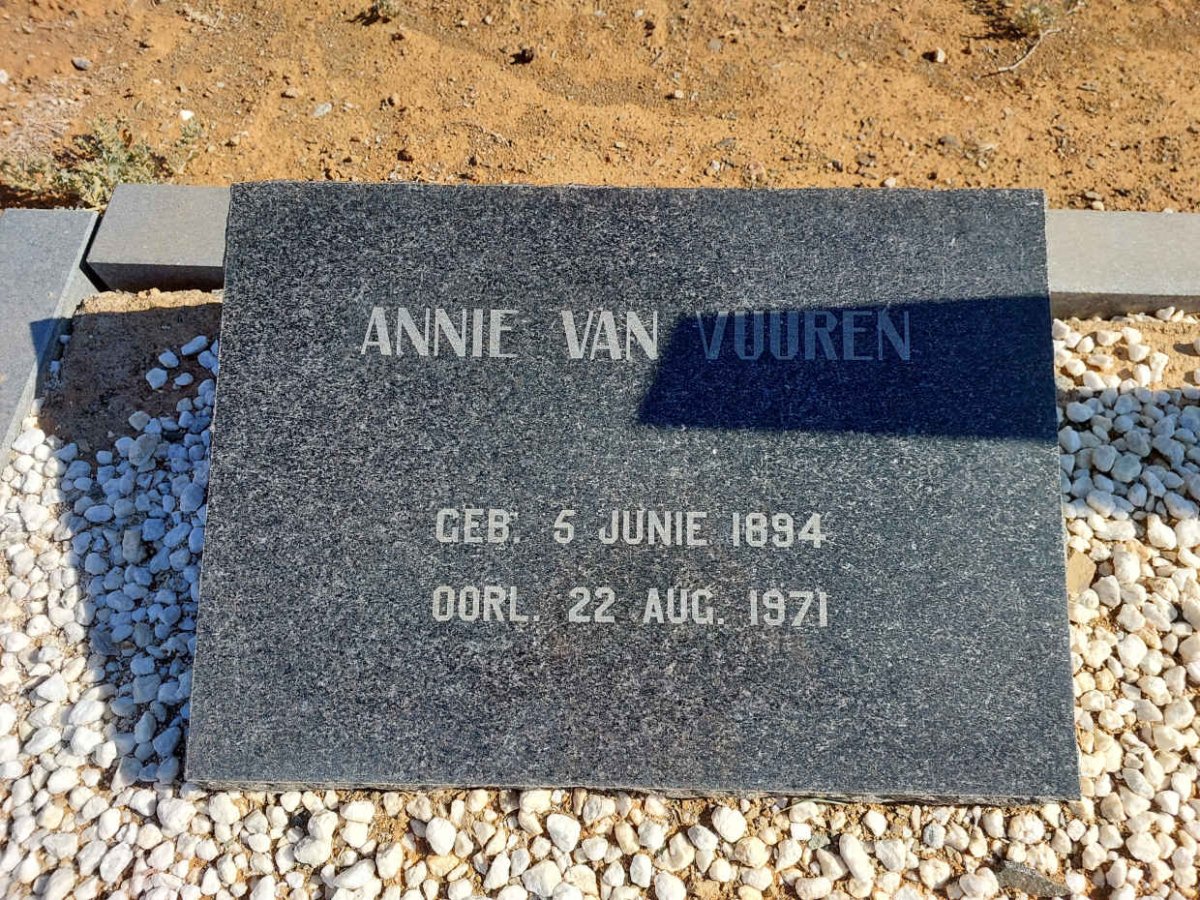 VUUREN Annie, van 1894-1971