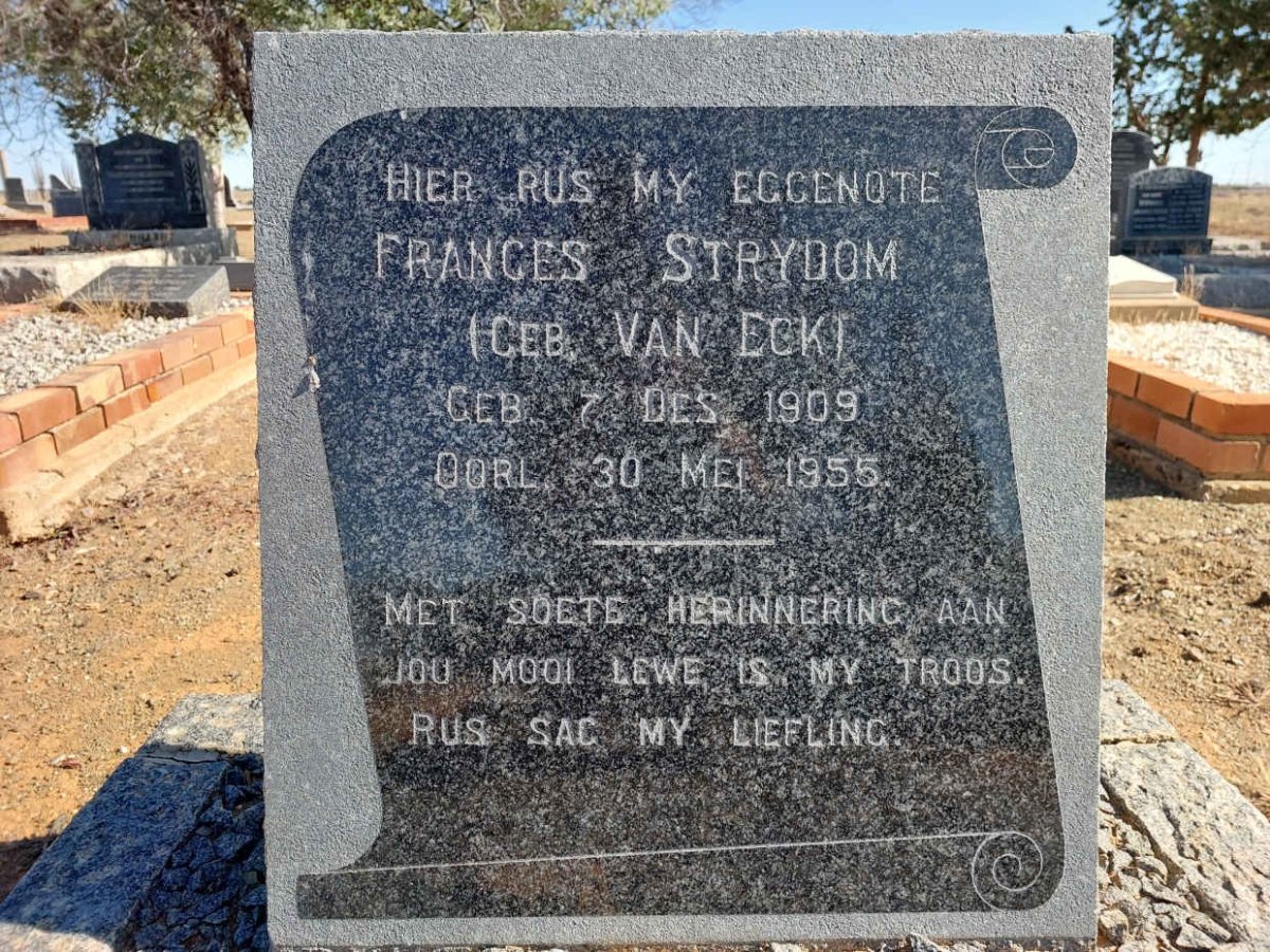 STRYDOM Frances nee VAN ECK 1909-1955