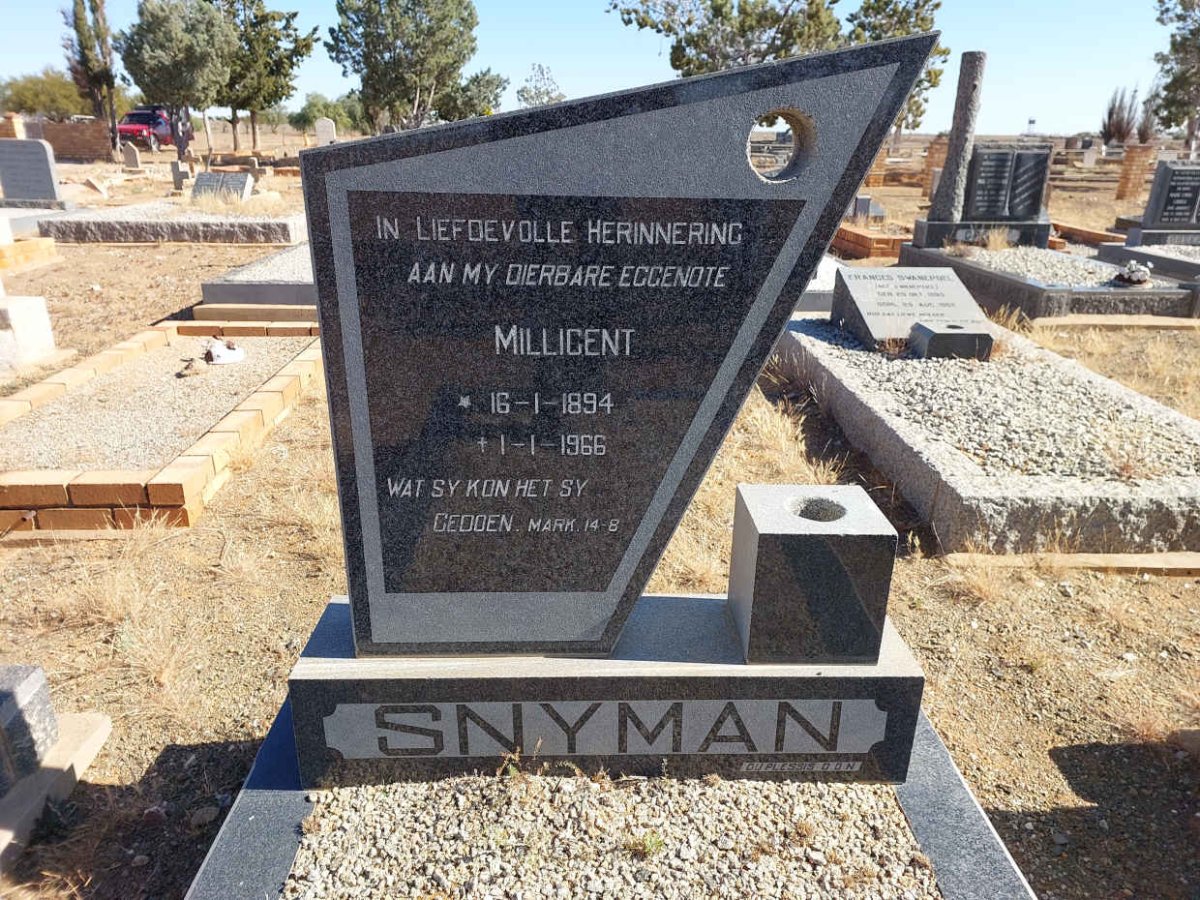 SNYMAN Millicent 1894-1966