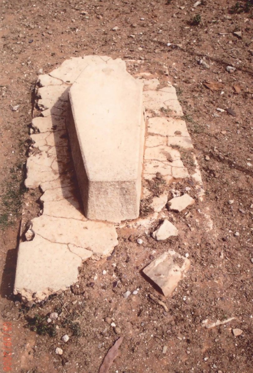 ? Unmarked Grave