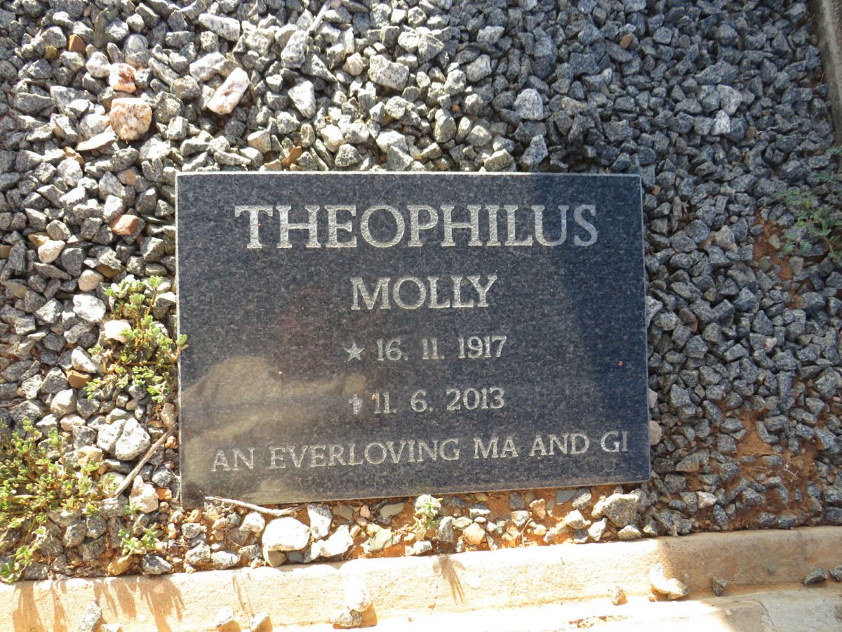 THEOPHILUS Molly 1917-2013