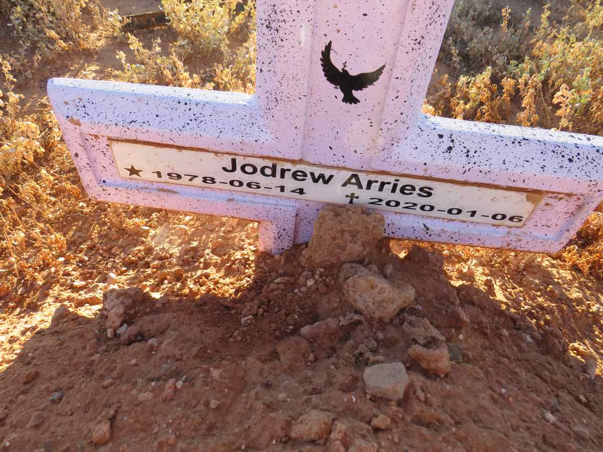 ARRIES Jodrew 1978-2020