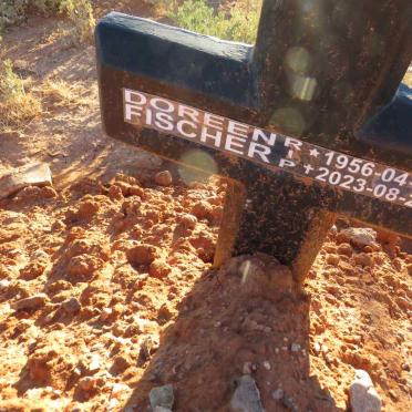 FISCHER Doreen 1956-2023