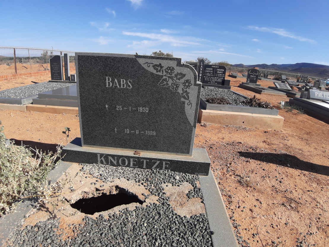 KNOETZE Babs 1930-1989