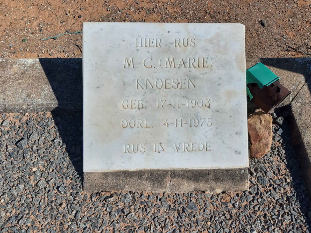 KNOESEN M.C. 1903-1975