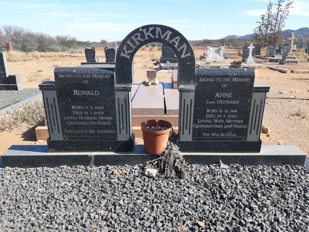 KIRKMAN Ronald 1939-2009 &amp; Anne OUTRAM 1941-2002