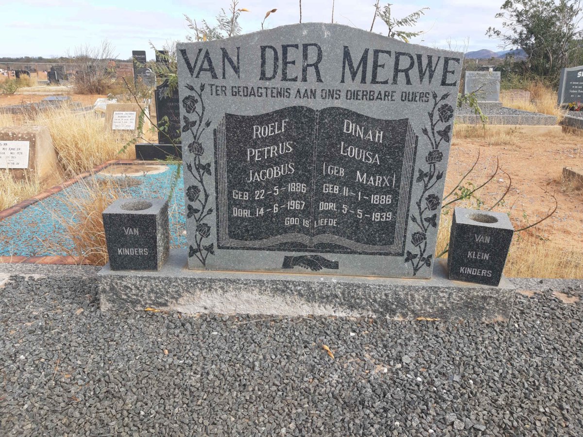 MERWE Roelf Petrus Jacobus, van der 1886-1967 &amp; Dinah Louisa MARX 1886-1939