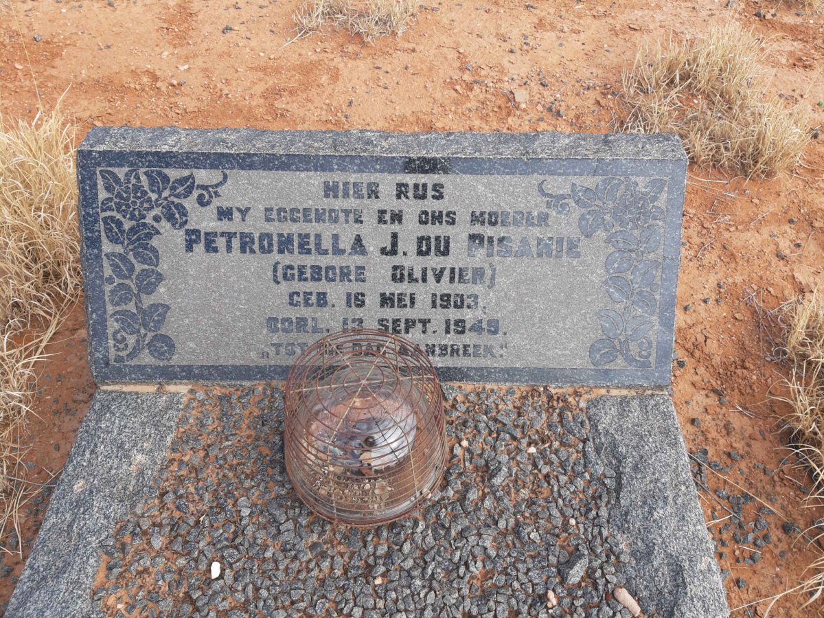 PISANIE Petronella J., du nee OLIVIER 1903-1949