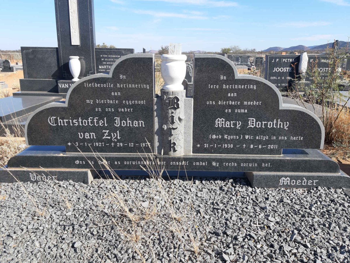 ZYL Christoffel Johan, van 1927-1977 &amp; Mary Dorothy LYONS 1930-2011