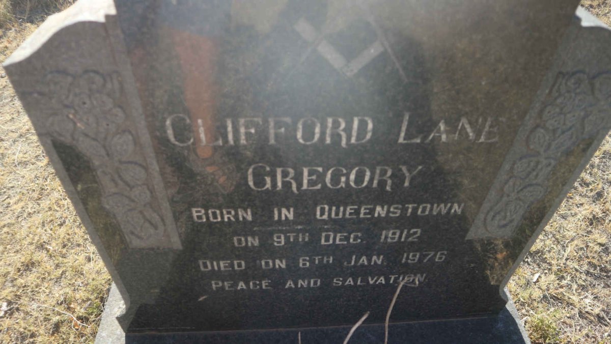 GREGORY Clifford Lane 1912-1976 &amp; Joyce Mary 1922-2005