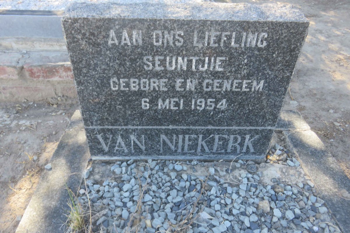 NIEKERK Seuntjie, van 1954-1954