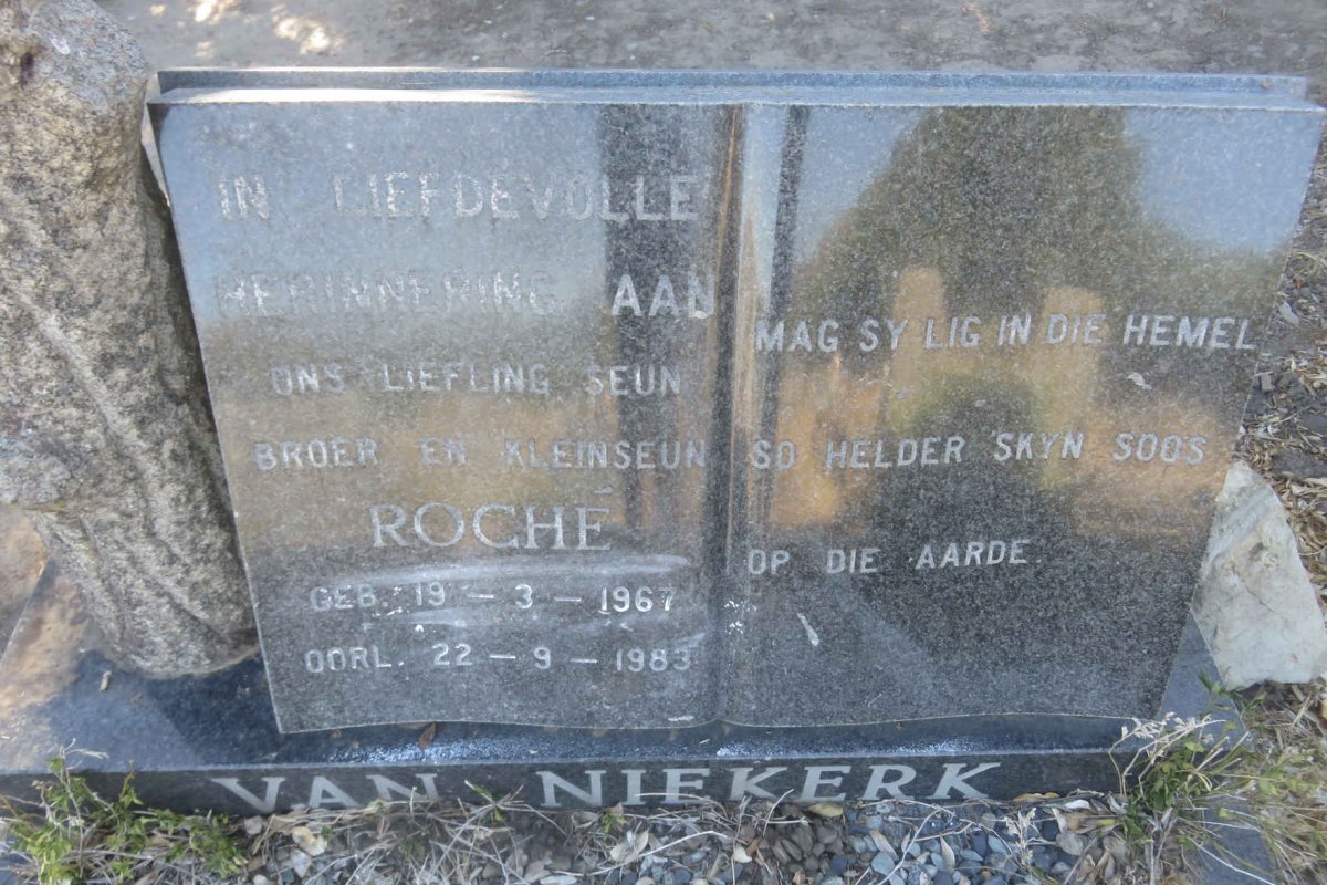 NIEKERK Roché, van 1967-1983