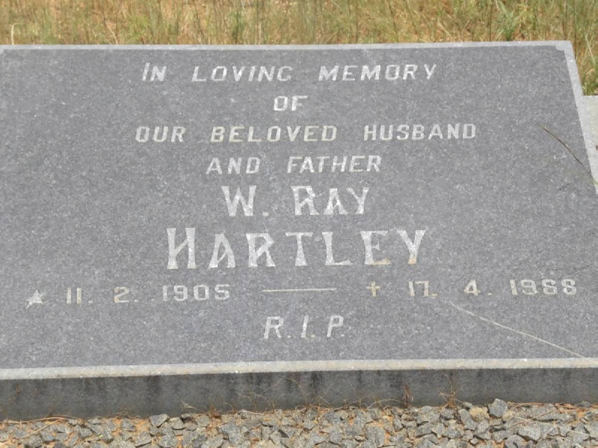 HARTLEY W. Ray 1905-1988