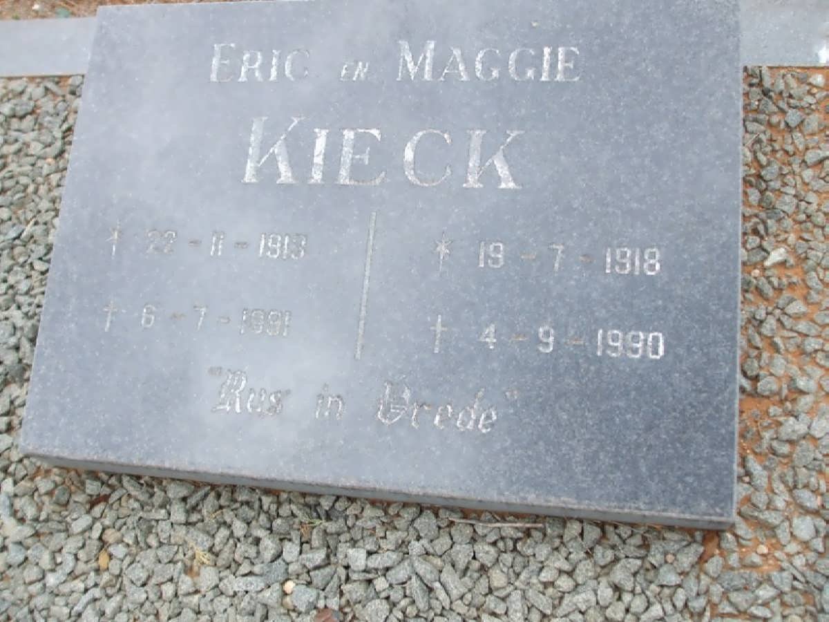 KIECK Eric 1913-1991 &amp; Maggie 1918-1990