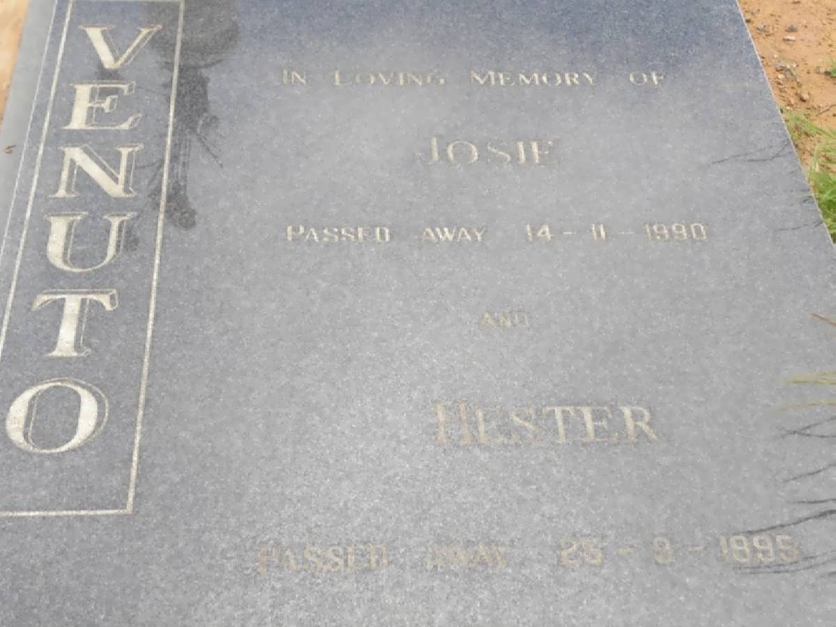 VENUTO Josie -1990 &amp; Hester -1995