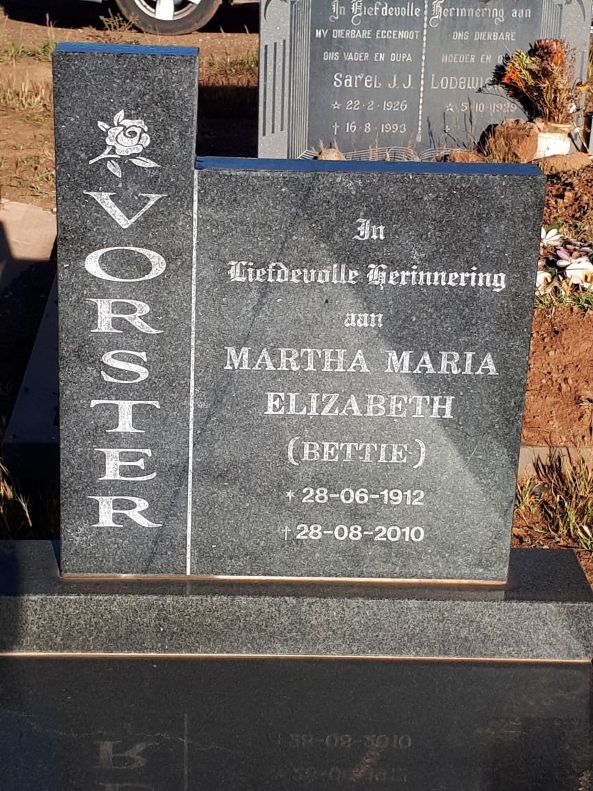 VORSTER Martha Maria Elizabeth 1912-2010