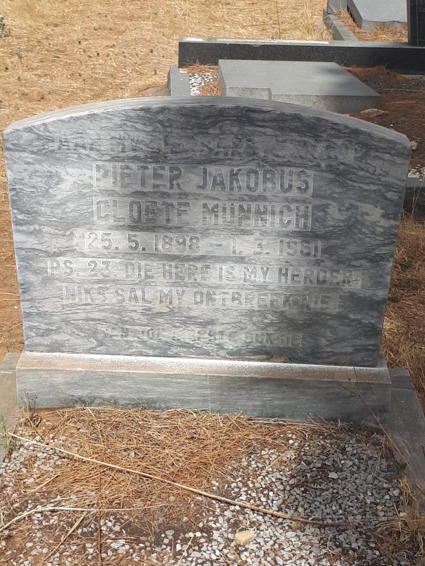 MUNNICH Pieter Jakobus Cloete 1898-1961