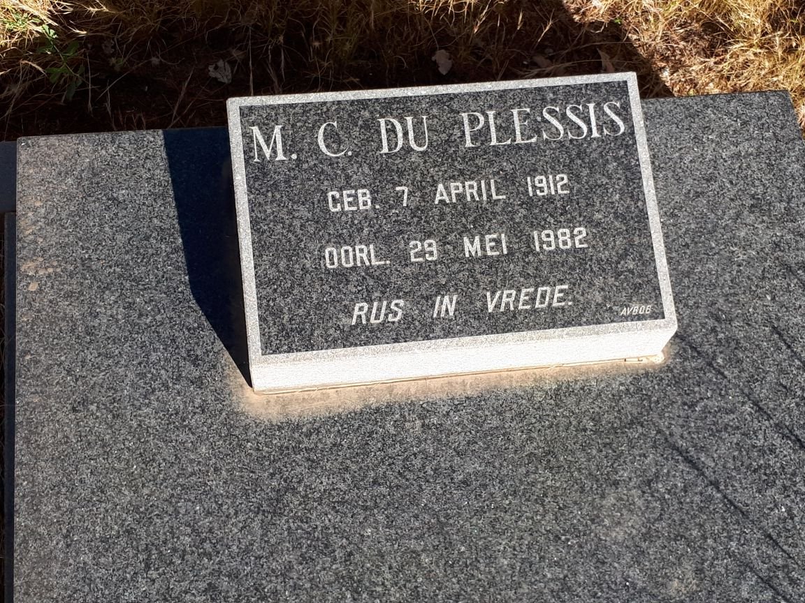 PLESSIS M.C., du 1912-1982