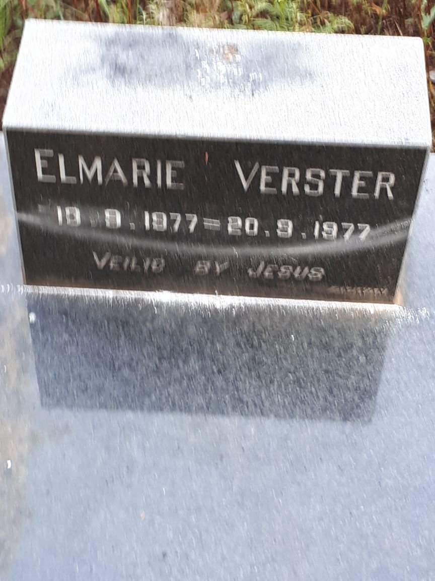 VERSTER Elmarie 1977-1977
