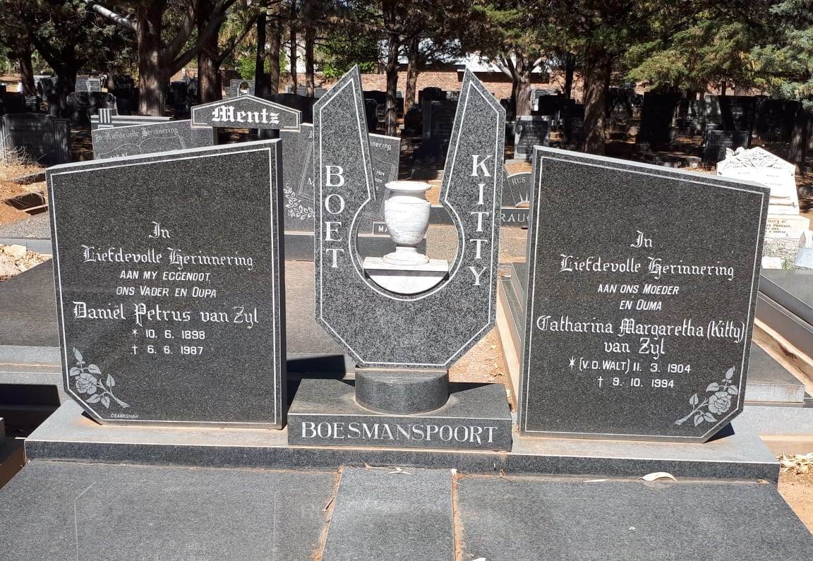 ZYL Daniel Petrus, van 1898-1987 &amp; Catharina Margaretha V.D. WALT 1904-1994