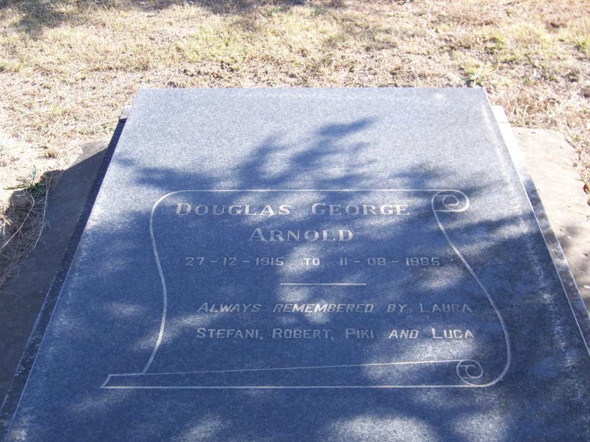 ARNOLD Douglas George 1915-1985