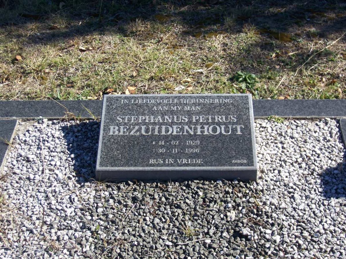 BEZUIDENHOUT Stephanus Petrus 1929- 996