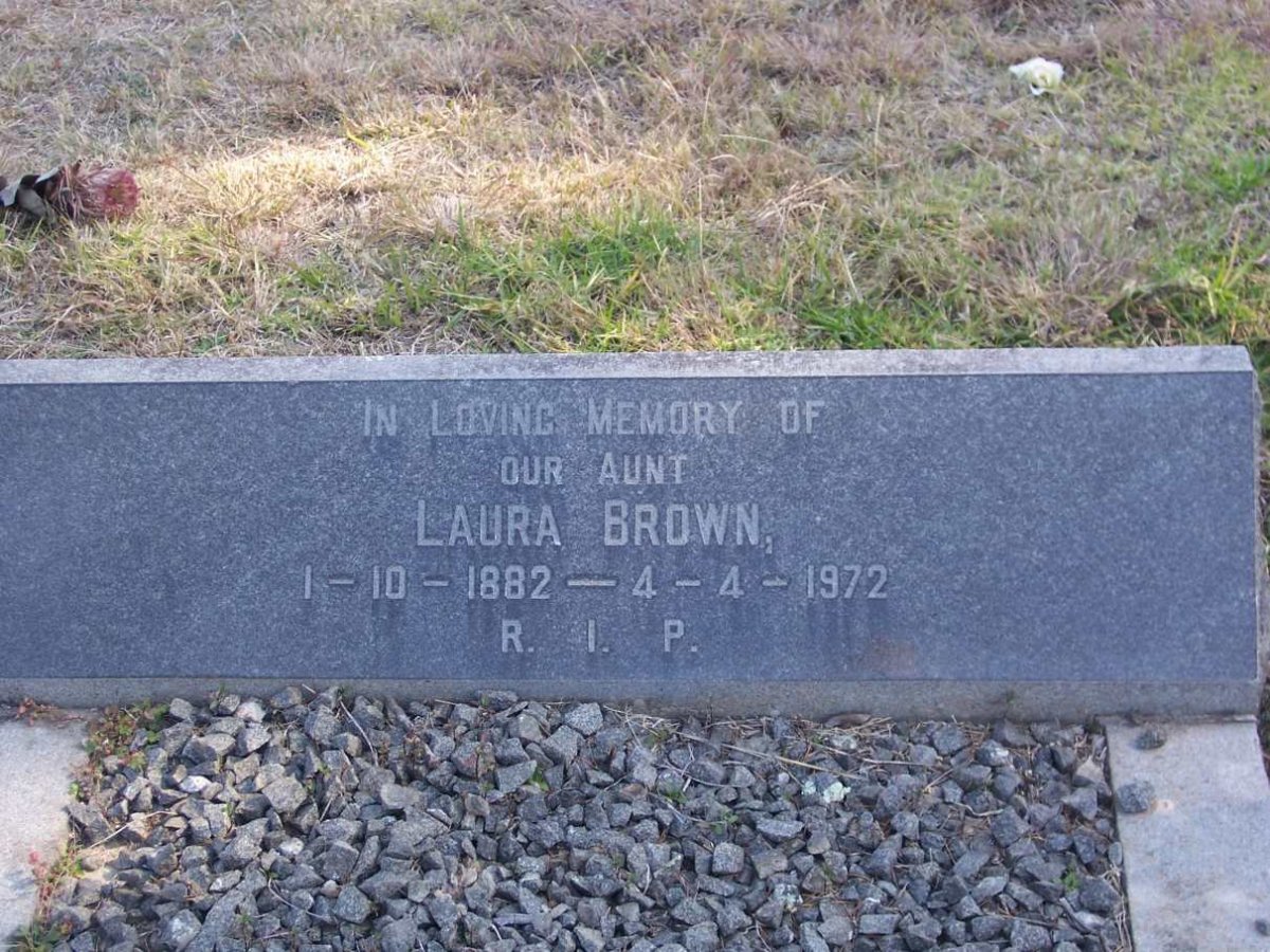 BROWN Laura 1882-1972