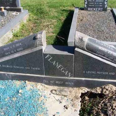 FLANEGAN Vivian James 1904-1980 &amp; Muriel Rose 1911-2006