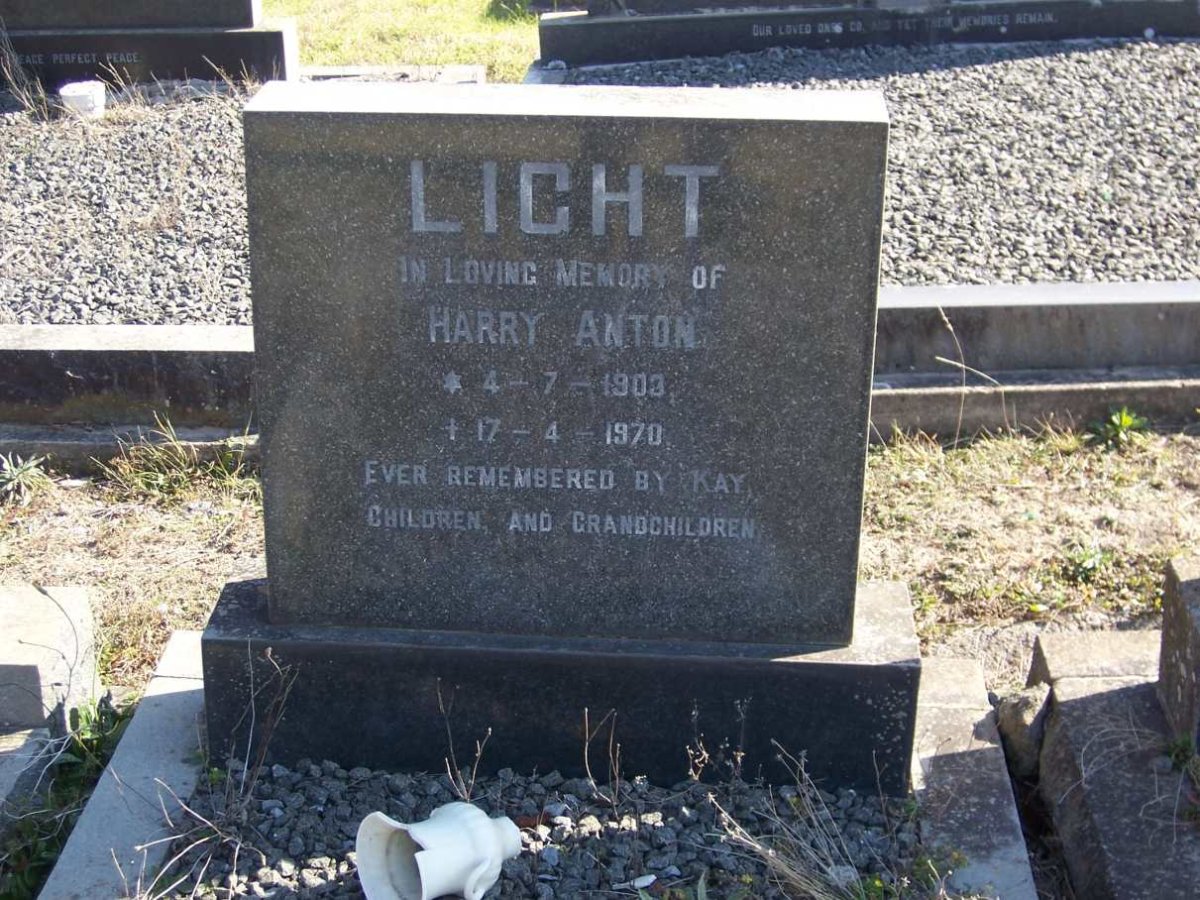 LIGHT Harry Anton 1903-1970