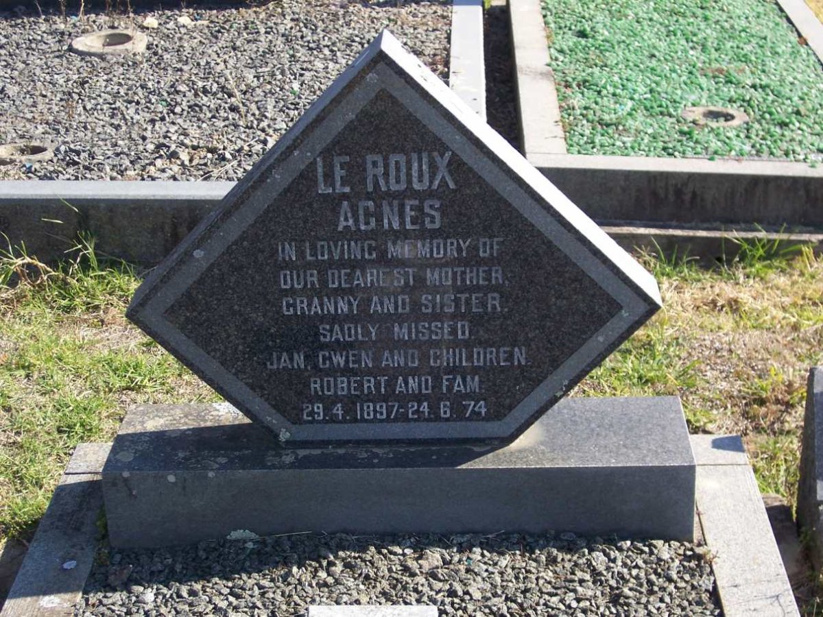 ROUX Agnes, LE 1897-1974