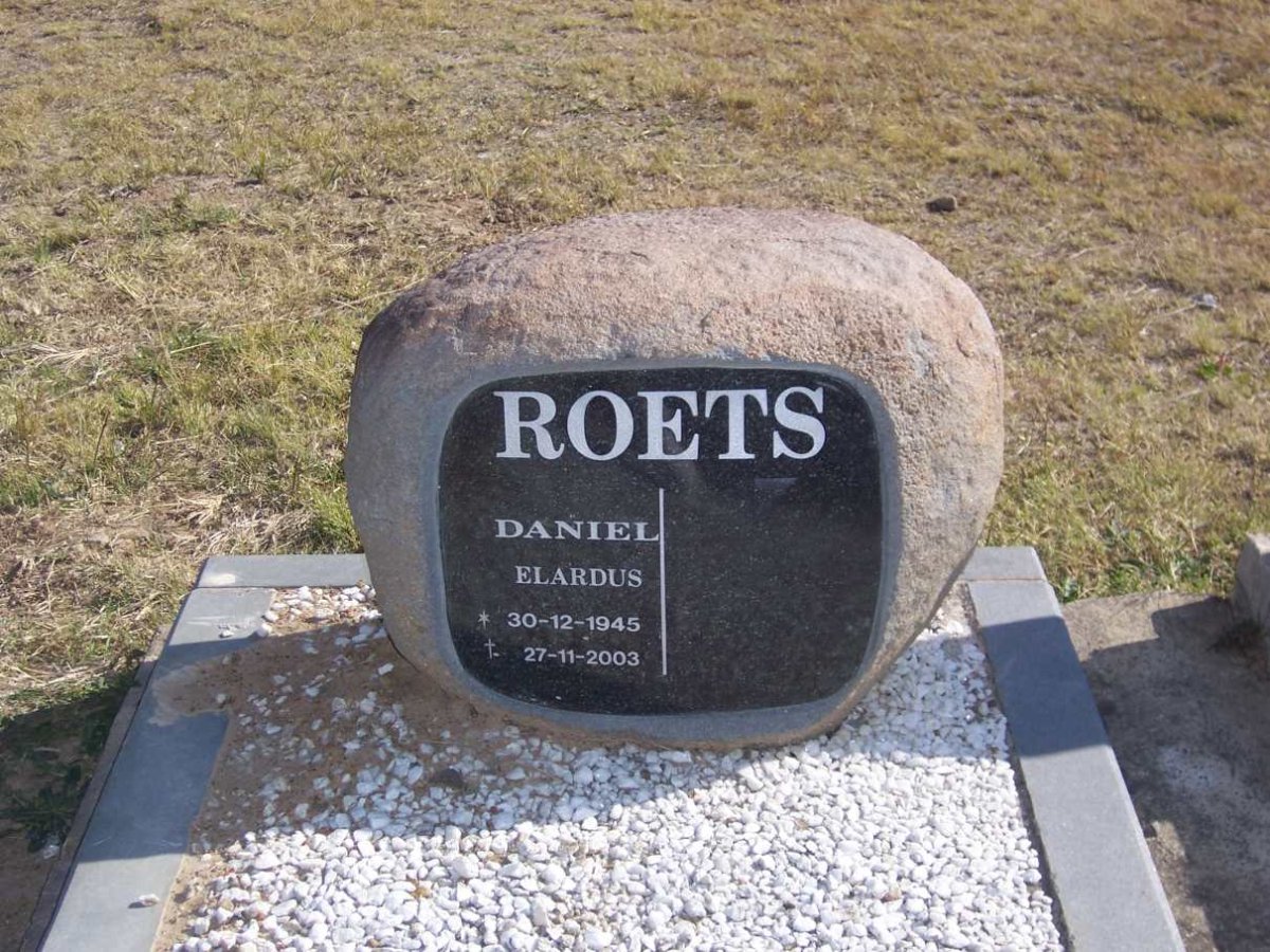 ROETS Daniel Elardus 1945-2003