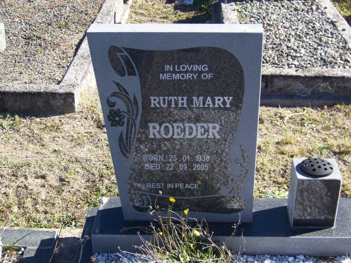 ROEDER Ruth Mary 1938-2005