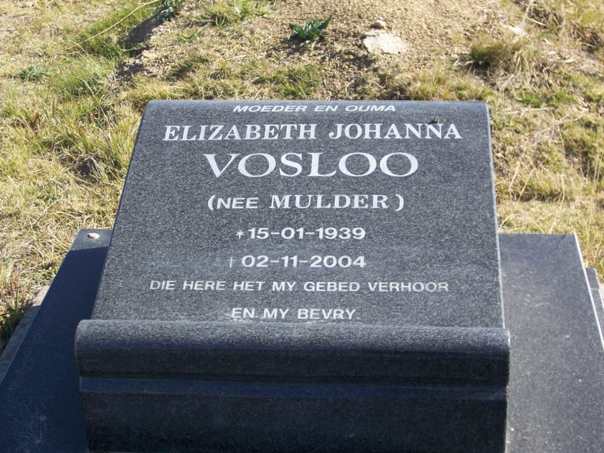 VOSLOO Elizabeth Johanna nee MULDER 1939-2004