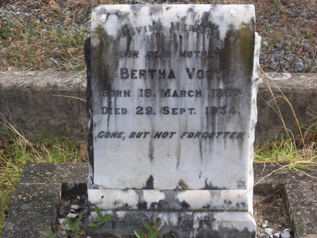 VOGT Bertha 1857-1934
